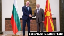 Претседател на Собранието на Северна Македонија Талат Џафери и претседателот на Народното Собрание на Бугарија, Росен Жељасков, Скопје, Северна Македонија, 14 ноември 2023.