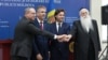 Guvernul Moldovei învață muncitorii care merg în Israel cum să se poarte
