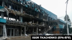 Urmarea unui atac cu dronă asupra stației maritime din apropierea graniței cu România din orașul Izmail, regiunea Odesa, sudul Ucrainei, 02 august 2023 