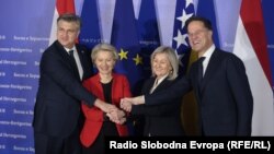 Претседателката на Европската Комисија Урсула Фон дер Лајен со членовите на Претседателството на БиХ и премиерот на Холандија, Сараево на 23 јануари 2024