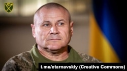 
За словами Олександра Тарнавського, за минулу добу зафіксували загалом 4 скиди гранат із хімічною речовиною сльозогінно-задушливої дії.