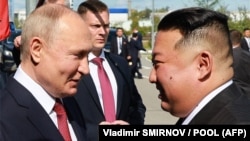 Лидерите на Русија и Северна Кореја, Владимир Путин и Ким Јонг Ил, 13 септември 2023 година