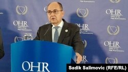 Високиот претставник во Босна и Херцеговина, Кристијан Шмит