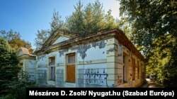 A Brenner-villa szinte minden része felújításra szorul