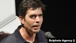 Милен Русков е носител на много отличия, сред които Националната литературна награда „Елиас Канети“ и Националната литературна награда „Иван Вазов“