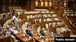 Amnesty International a cerut anterior autorităților moldovene să renunțe la noua definiție a „trădării de patrie”.