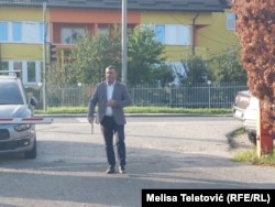 Mirosllav Kraljeviq, kryetari i tanishëm i Vllasenicës, po gjykohet për krime të kryera në vitet ’90.
