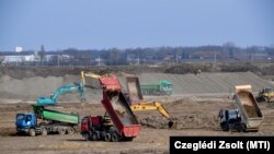 A tereprendezés már elkezdődött