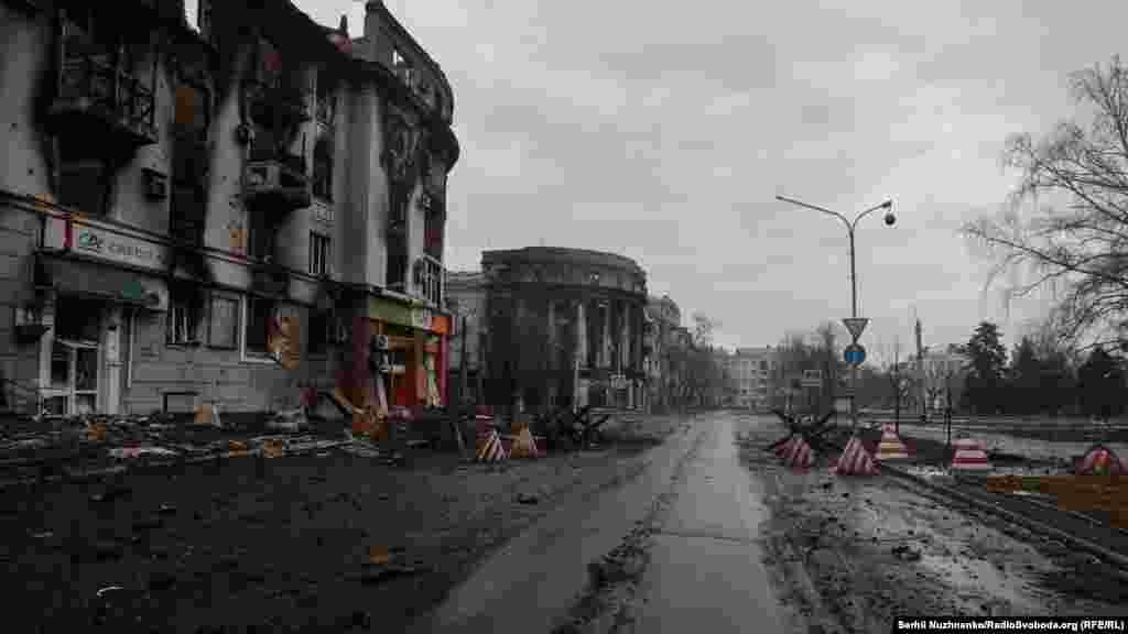Bakhmut şehriniň merkezi, Donetsk sebiti, 2023-nji ýylyň 25-nji fewraly.