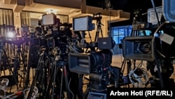 Në raportin e organizatës Reporterët pa Kufij, për vitin 2025, Kosova u rendit më poshtë se të gjitha vendet e tjera në Ballkanin Perëndimor - në vendin e 99-të.