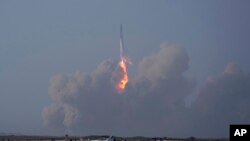Излитането беше наблюдавано от милиони хора на живо