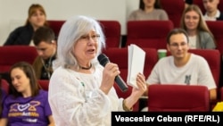 Claudia Jalbă, în vârstă de 76 de ani, este nerăbdătoare să revină pe băncile universității.