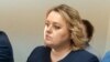 «В политике оно так». Депутат Лозован рассказала, почему ее муж пытался вручить 30 тыс. мэру Окницы