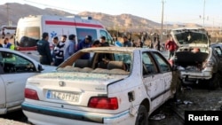 Imagini din orașul iranian Kerman, la puțin timp după explozii. (foto: Reuters) 