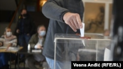Glasanje na referendumu o izmenama ustava, 16. januara 2022.