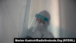 За минулу добу шпиталізували 4 376 людей, одужали – 6 514. Померли 267 людей