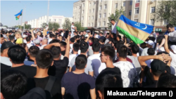 Нукустагы окуялар учурунда тартылган сүрөт.