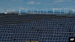 Da, se poate: energia solară s-a numărat printre sursele de energie regenerabilă care a înregistrat cea mai mare creștere anul trecut.