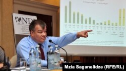 ლუის ნავარო, „ენ-დი-აის“ საქართველოს ოფისის დირექტორი.