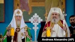 Daniel și Kiril la Catedrala patriarhală din București, 27 octombrie 2017.