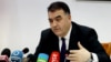 "Вобаста аз боду ҳаво." Вазир гуфт, ки мардум кай барқи бештар мегиранд
