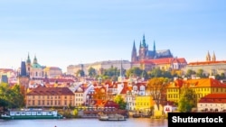 Hradčany, castelul istoric din Praga, locul unde se desfășoară reuniunea Comunității Politice Europene