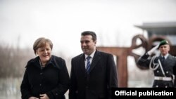 Премиерот Зоран Заев и германската канцеларка Ангела Меркел.