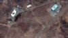 Сгради, повредени от израелски удари по военен обект в Бид Канех, в северозападен Иран