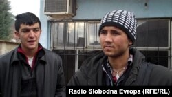 Мигранти од Авганистан во Лојане.