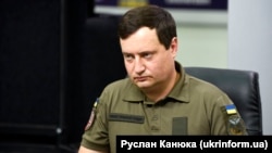 Украинанын Коргоо министрлигине караштуу Башкы чалгын башкармалыгынын өкүлү Андрей Юсов. 3-август, 2022-жыл. Архивдеги сүрөт.
