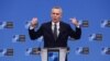 Столтенберг: НАТО е воено посилен од Русија