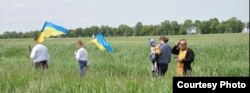 Нащадки депортованих у селі Вербиця