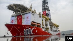 Jedan od turskih brodova u potrazi za naftom u Mediteranu, arhivska fotografija