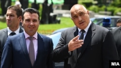 премиерите на Бугарија и на Македонија, Бојко Борисов и Зоран Заев, архивска снимка
