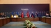 Стамбул: Киев лидерлердин жолугушуусун, Москва кыска мөөнөттүк ок атышпоону сунуштады 