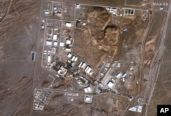 Ky imazh satelitor, i ofruar nga Maxar Technologies, tregon impiantin bërthamor të Natanzit në Iran më 24 janar.