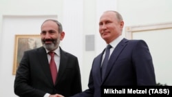 ნიკოლ ფაშინიანისა და ვლადიმირ პუტინის შეხვედრა მოსკოვში. 2018 წლის ივნისი