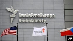 RFE/RL operează în 23 de țări și 27 de limbi.