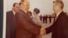 Vizita lui Todor Jivkov în România. Cei doi aveau o relație de prietenie specială (așa se explică și semilegalitatea antenelor „de bulgari” cu care erau prinse atât de pasionantele și neînțelesele programe ale televiziunii bulgare)