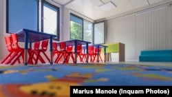Sistemul preșcolar se redeschide mai mult pe hârtie. În practică, normele sunt greu de aplicat și doar cu un număr foarte redus de copii.