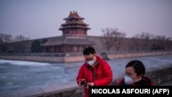 Bilanțul infecțiilor cu noul coronavirus din Wuhan a depășit 2.000 de persoane, duminică.