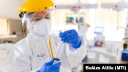 A kisvárdai kórházat tíz éve 3,1 milliárd forintból újították fel, a beruházás kilencven százalékát uniós forrásból biztosították.