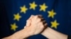 Uoči samita Kosovo-Srbija Hoti putuje na sastanak sa Makronom