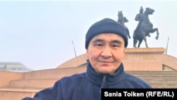 Атырауский активист Макс Бокаев после освобождения из тюрьмы. 4 февраля 2021 года. 