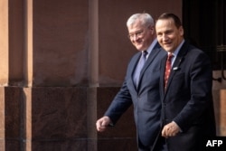 Andrij Szibiha ukrán és Radosław Sikorski lengyel külügyminiszter találkozója Varsóban 2025. március 12-én