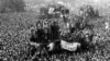 București, 22 decembrie 1989, protest în fața sediului Comitetului central