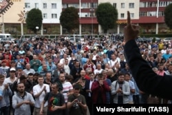 Workers from the Belaruskali plant take part in an opposition rally in the center of Salihorsk on August 19, 2020.