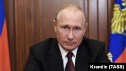Путін заявив, що «погляди та дороги» з українською владою стали «діаметрально протилежними» після подій Євромайдану